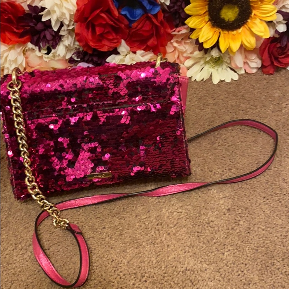 Purse - Picture 2 of 3